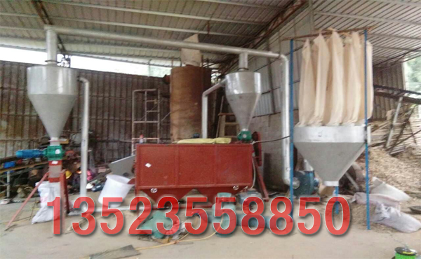 福建木粉機現場