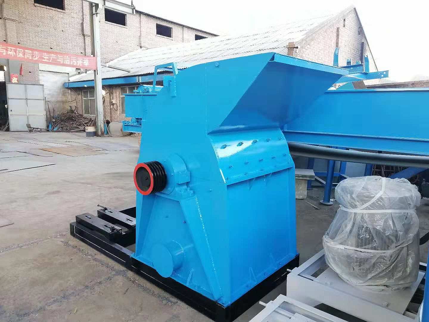 大型鋸末粉碎機